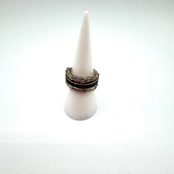 PETER THOMAS ROTH White Topaz,Black Spinel
Reversible Ring in Sterling Silver - Picture 10 of 11